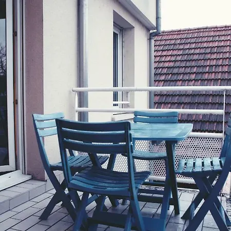 Strasbourg Sud, 2 Pieces 50m2 Neuf, Wifi, Parking Prive *